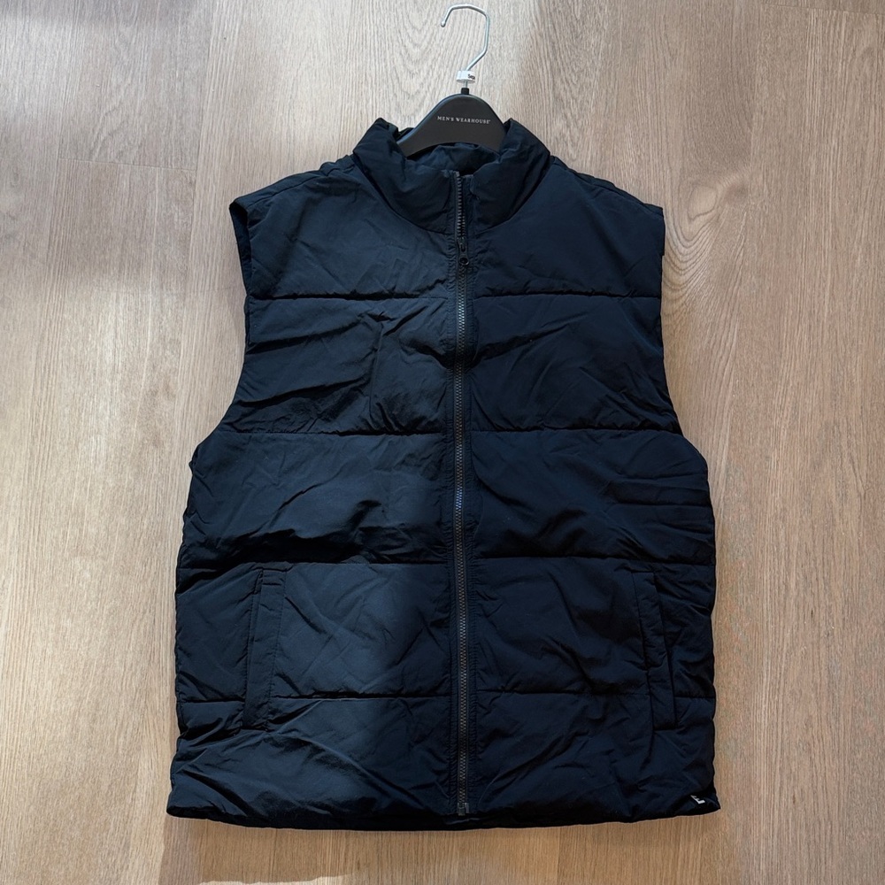 Everlane Men's Black Vest - Size M